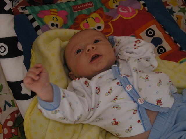 paytonhand behindheadX3